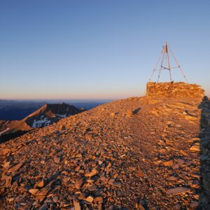 Marker at the summit of Mourre Froid