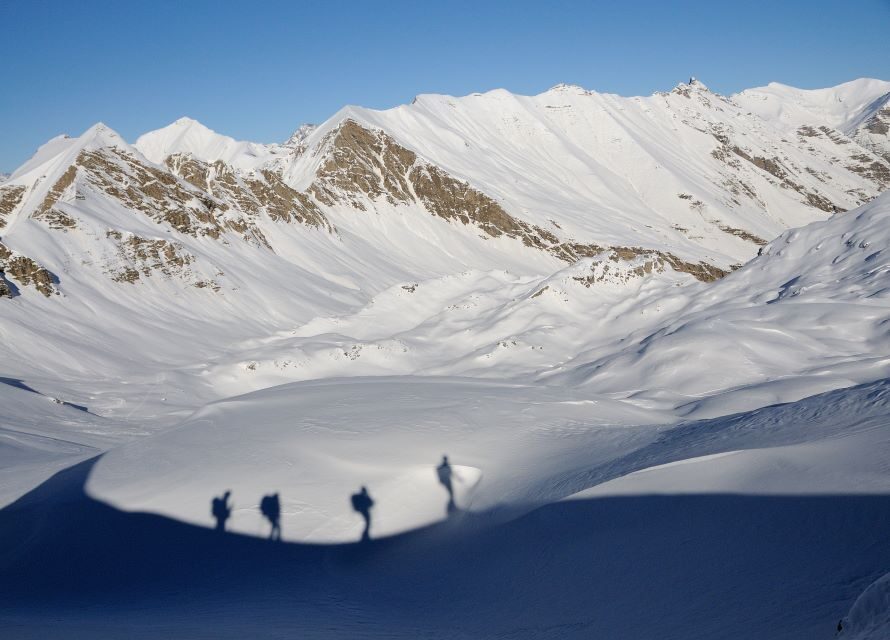 REALLON. Une course de ski de fond avec perruques et déguisements : c'était  la Trafanelle